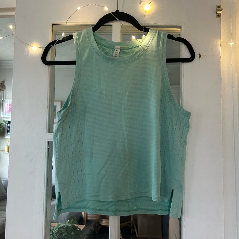 lululemon workout tank